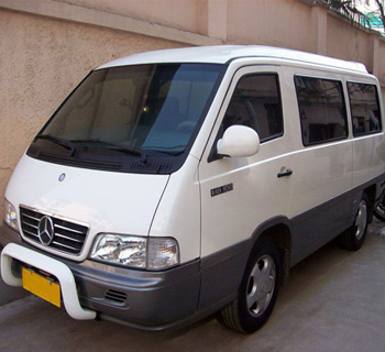 奔馳MB100商務車